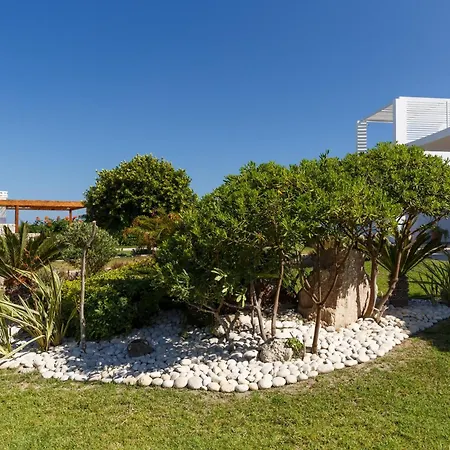 Semesterbostad Belvedere Beachfront
