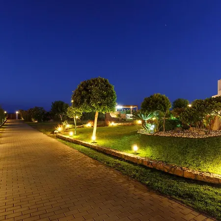 Belvedere Beachfront *