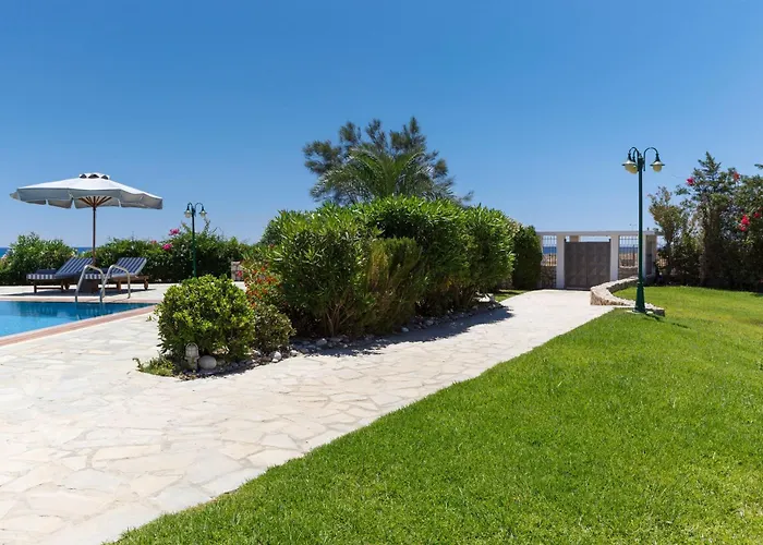 Belvedere Beachfront *