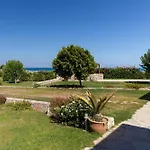 Belvedere Beachfront Сasa de vacaciones *