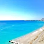 Belvedere Beachfront *