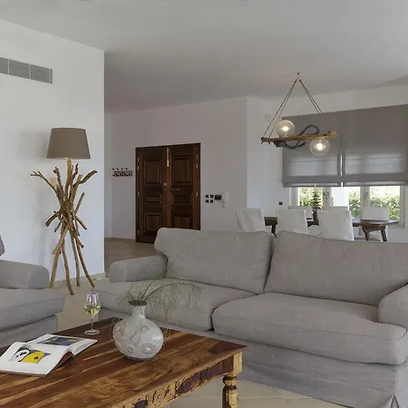 Vakantiehuis Belvedere Beachfront Afantou