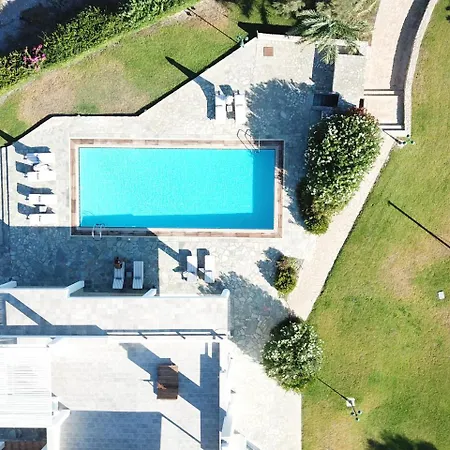 Belvedere Beachfront *