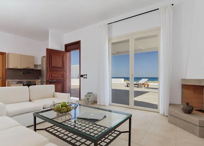 Belvedere Beachfront Casa de Férias *