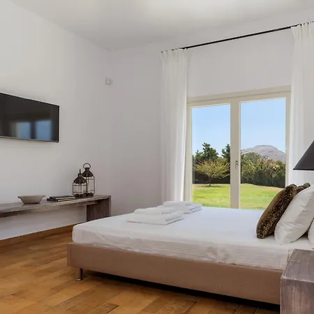 Belvedere Beachfront