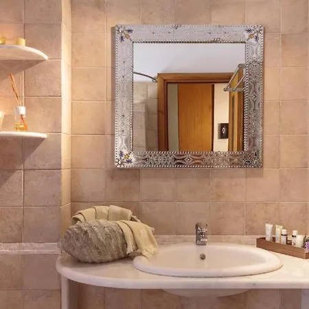 Tatil Evi Belvedere Beachfront *
