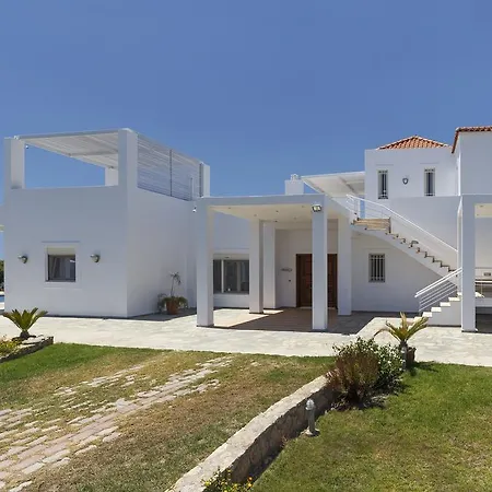 Tatil Evi Belvedere Beachfront